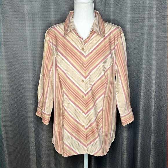 APOSTROPHE STRETCH ROSE GOLD BUTTON FRONT BLOUSE SIZE XL - Picture 1 of 8